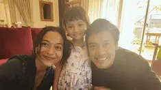 Kebersamaan Putri Marino, Chicco Jerikho dan anak semata wayang mereka. (Foto: Instagram/ chicco.jerikho)