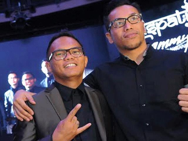 Momen Bersejarah Kerispatih Reuni Dengan Sammy Simorangkir Showbiz Liputan6 Com