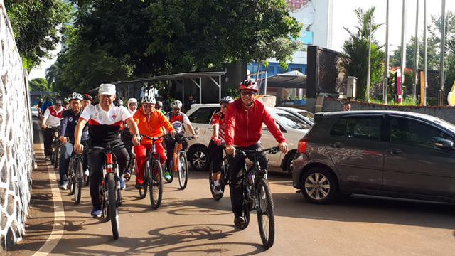 Dorong Masyarakat Bike to Work, Menpora Canangkan Rabu Bersepeda