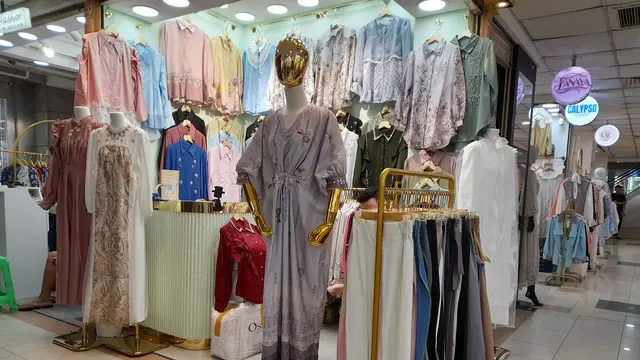 Gamis-gamis Manis Ramaikan Platinum Market Tanah Abang, Konsep Semi Butik tapi Harga Bisa Grosiran