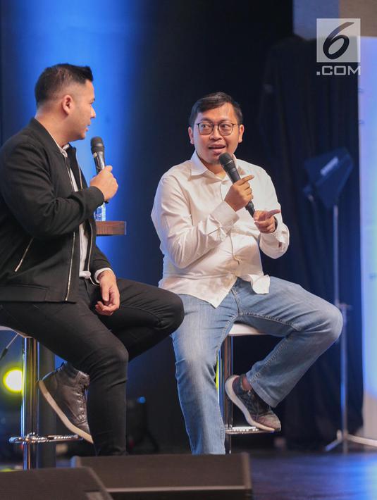 Ceo dan Founder Bukalapak Achmad Zaki memberikan sharing inspirasi saat menjadi pembicara dalam EGTC 2018 di Universitas Kristen Petra Surabaya, Jawa Timur, Rabu (14/11). EGTC 2018 ini diadakan 13-15 Oktober 2018. (Liputan6.com/Faizal Fanani)