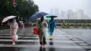 Level ini merupakan peringatan tertinggi kedua dalam sistem peringatan cuaca di China. (Hector RETAMAL/AFP)