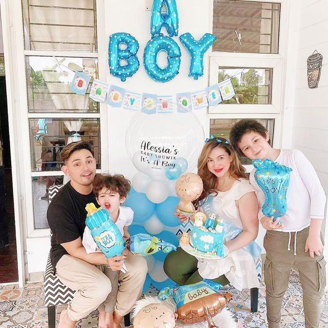 Menanti Anak Ketiga Ini 6 Potret Baby Shower Alessia Cestaro Hot Liputan6 Com