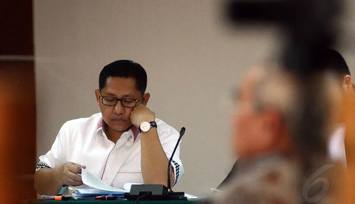 Sidang lanjutan ini beragenda mendengarkan saksi untuk meringankan Anas Urbaningrum, Jakarta, (1/9/14).(Liputan6.com/Faisal R Syam)