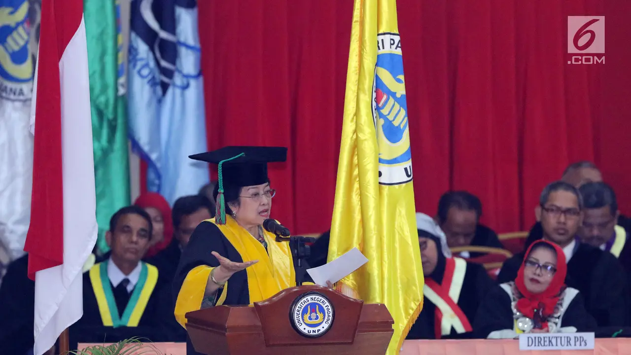 Megawati Dapat Gelar Doktor Kehormatan Bidang Politik Pendidikan
