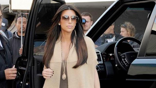 [Bintang] Fashion Syahrini dan Kim Kadarshian