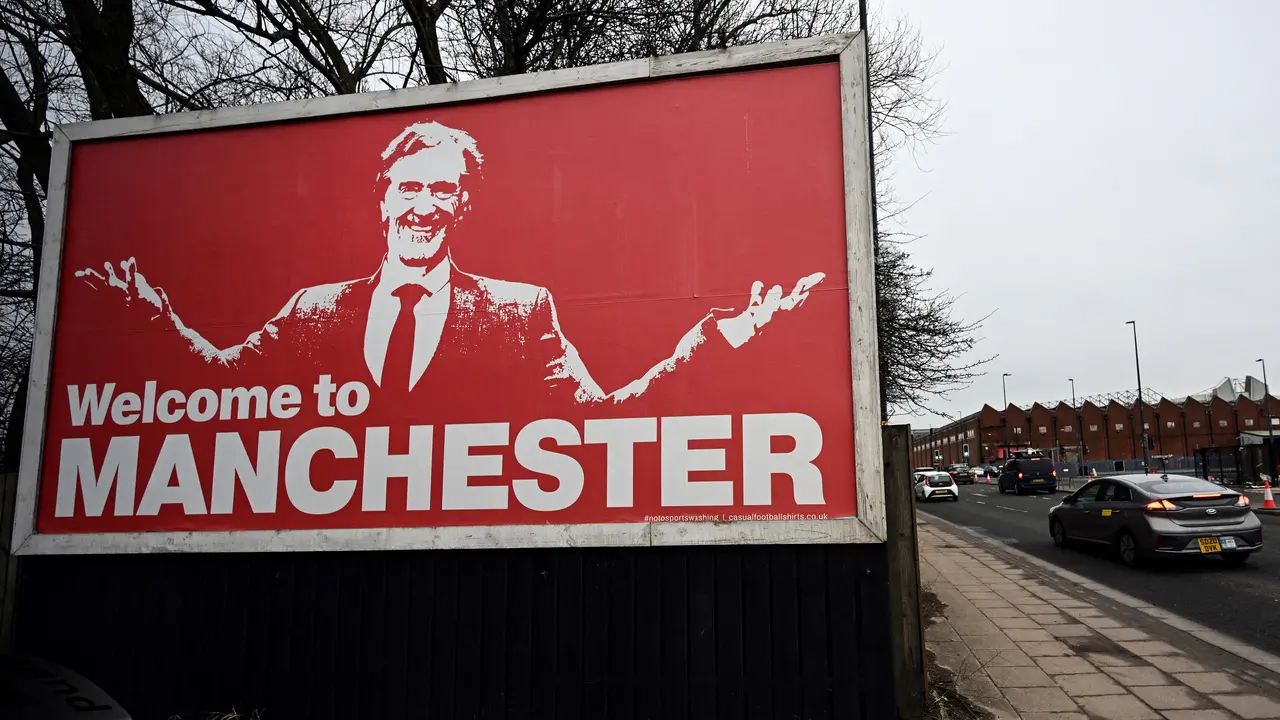 Sir Jim Ratciffe jadi pemilik saham minoritas di Manchester United