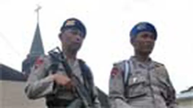 Ratusan Polres Bantul Bersiaga di Gereja
