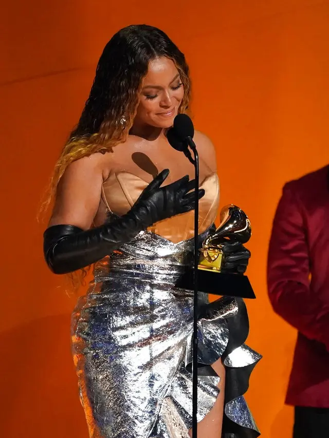 Beyonce menang Grammy Award. (Foto: AP Photo/Chris Pizzello)