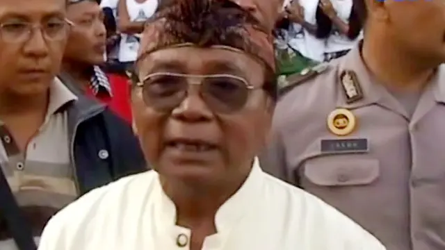 Tradisi Perang Bobok Penolak Bala