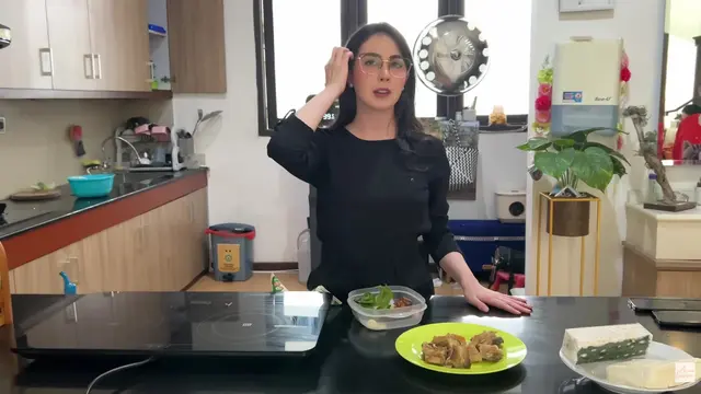 Potret Dapur Arumi Bachsin