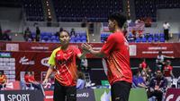 Ganda campuran&nbsp;Rafli Ramanda/Az-Zahra Putri Dania&nbsp;menyempurnakan kemenangan Indonesia 4-1 atas Malaysia pada laga penentuan juara Grup A Kejuaraan Dunia Junior 2022. Raffi/Az-Zahra menang atas&nbsp;Wong Vin Sean/Lai Ting Cen 21-15 dan 21-13 di&nbsp;Palacio de Deportes de Santander, Santander, Rabu (19/10). (foto: PBSI)