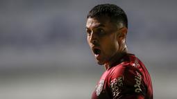 Di skuat juara Bali United ada nama Stefano Lilipaly. Pemain naturalisasi berdarah Belanda ini hanya mampu mempersembahkan enam gol dan enam assist dalam 30 penampilannya di BRI Liga 1 musim ini. Peranannya pun juga mulai tergantikan oleh Eber Bessa dan Privat Mbarga. (Bola.com/Bagaskara Lazuardi)