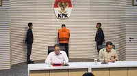 KPK menetapkan Direktur Komersial PT Marktel Budi Santika sebagai tersangka dalam kasus suap mantan Walikota Bandung Yana Mulyana. Budi akan langsung ditahan di Rutan KPK untuk 20 hari ke depan terhitung mulai hari ini, Selasa, 28 November 2023. (Liputan6.com/Fachrur Rozie)