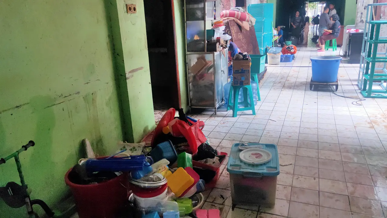 Kondisi Rusun Bidara usai air surut