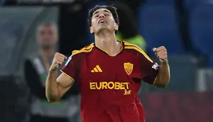 AS Roma Tundukkan Genoa 2-0, Debut Gol Lulli dan Castro Jadi Sorotan