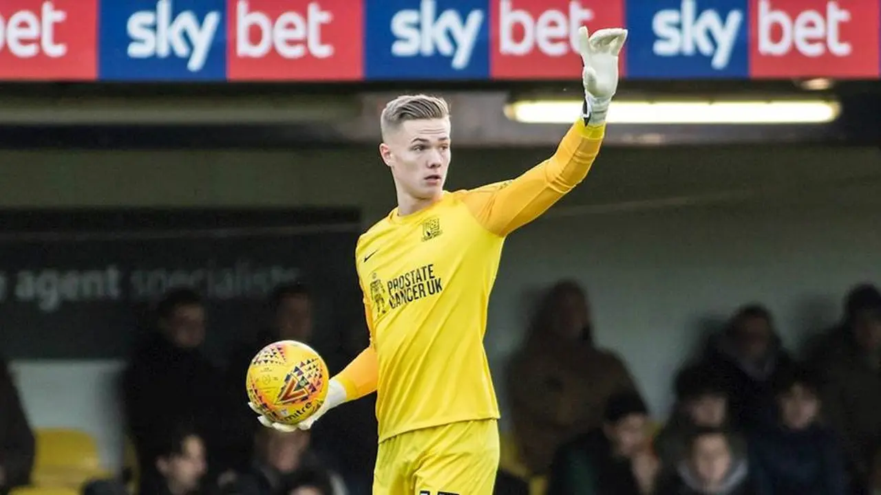 Nathan Bishop, kiper muda Inggris yang segera bergabung dengan Manchester United