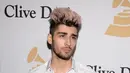 Dalam salah satu foto pemotretannya, Zayn Malik rupanya telah mendalami dunia modeling. Berbagai pose telah ia suguhkan secara sempurna. (AFP/Bintang.com)