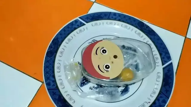 Tempatkan Nastar Dalam Wadah yang Bersih dan Kering