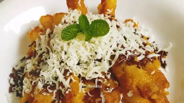 Resep pinggiran roti tawar goreng kelapa. (dok. Cookpad @novianasari)