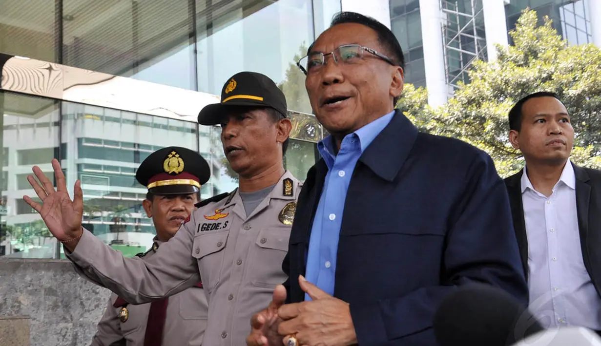 Sebelumnya, pada 3 September 2014 KPK menetapkan Jero Wacik sebagai tersangka terkait indikasi penyimpangan dana di Kementerian ESDM, Jakarta, (9/10/14).(Liputan6.com/Miftahul Hayat) 