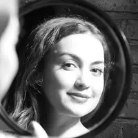 Rianti Cartwright bukan hanya menyukai destinasi wisata manca negara, destinasi wisata lokal dia juga suka sekali. (Foto:M.Akrom/bintang.com)