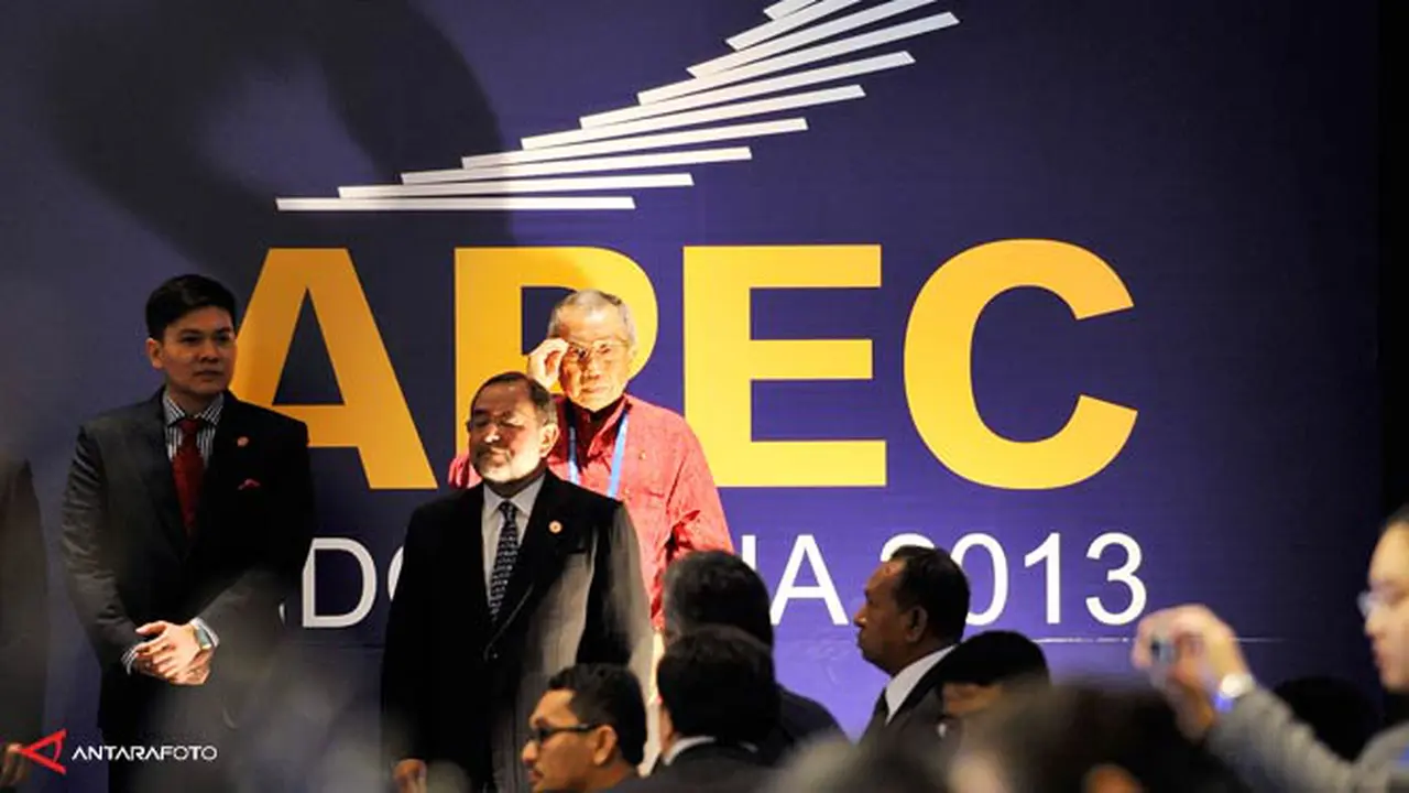 apec-131003d.jpg