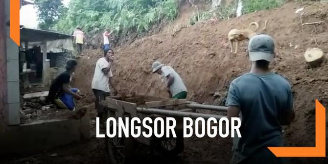 VIDEO: Tebing di Bogor Longsor, 3 Rumah Tertimpa