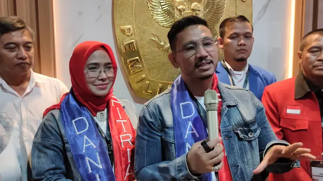 Tampil Dengan Gaya Remaja, Dani-Fitria Bawa Semangat Toleransi di Pilkada 2024 Kota Cirebon