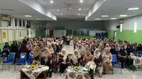 PT Asuransi Kredit Indonesia atau Askrindo bersama dengan PAUD Inspirasi Indonesia menyelenggarakan pelatihan bertajuk “Pengaruh Terapi Wicara Terhadap Kemampuan Komunikasi Anak Berkebutuhan Khusus”. Kegiatan ini dihadiri oleh Para Kepala Sekolah, Guru-guru dan tenaga kependidikan di Lembaga PAUD (Himpaudi) dan Mahasiswa Jurusan Pendidikan PAUD wilayah Bekasi, Pemilik Unit Pelayanan Pendidikan (UPP) PAUD serta Ketua Ikatan Guru Taman Kanak-kanak (IGTK) Bekasi Timur.