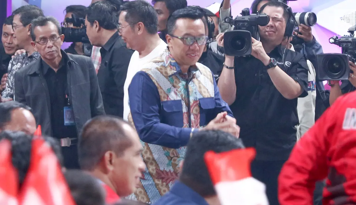 Menteri Pemuda dan Olahraga, Imam Nahrawi, menghadiri Konser Terima Kasih Indonesia untuk Para Juara di Studio 5 Indosiar, Selasa (4/9). Acara itu wujud apresiasi akan prestasi atlet selama pesta olahraga Asian Games 2018. (Liputan6.com/Immanuel Antonius)