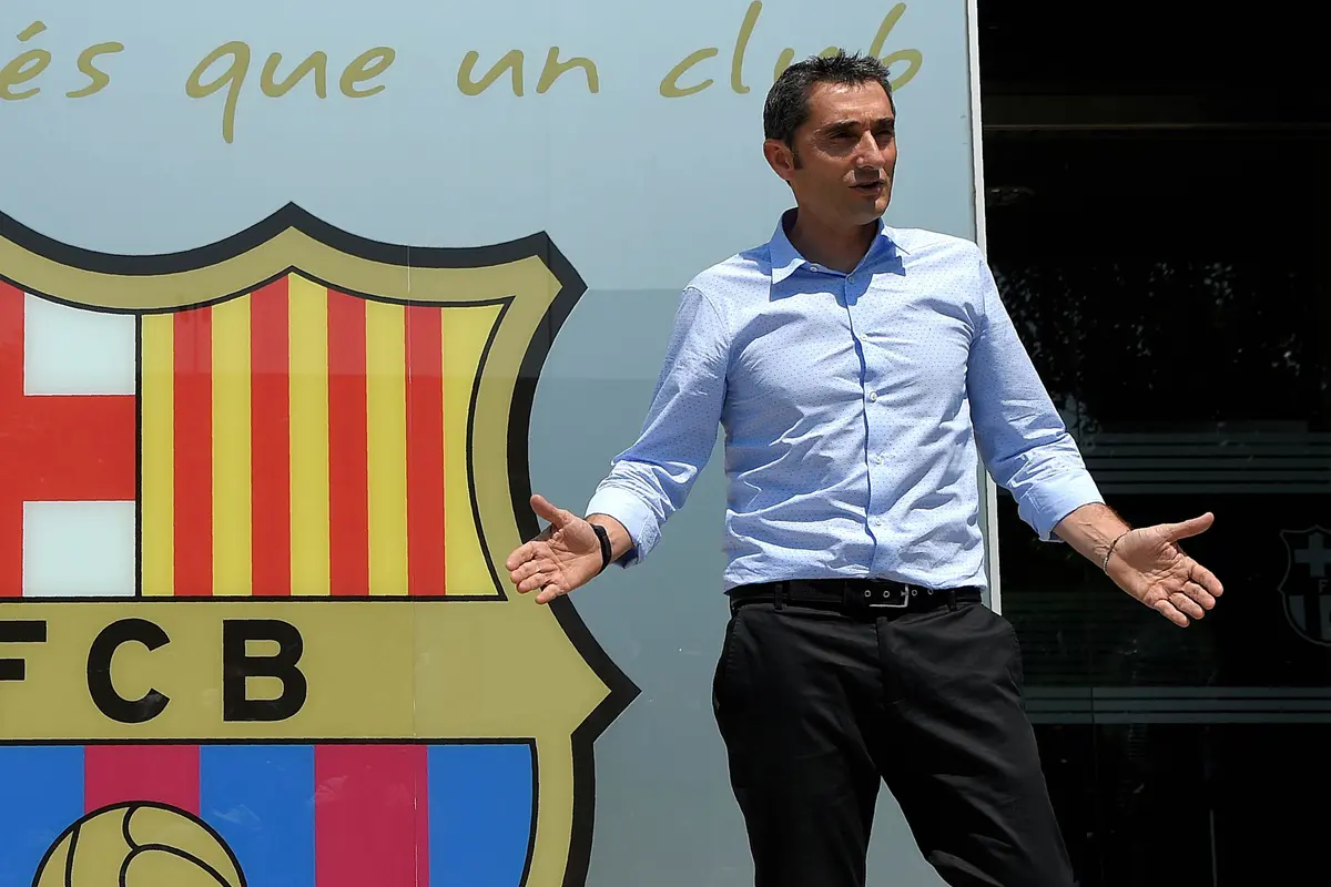 FOTO: Ernesto Valverde Diperkenalkan di Markas Barcelona