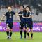 Tiga pemain Jepang, Ritsu Doan, Koki Ogawa, dan Takumi Minamino, merayakan keberhasilan mencetak gol ke gawang Timnas Indonesia dalam laga Kualifikasi Piala Dunia 2026 zona Asia di Stadion Utama Gelora Bung Karno (SUGBK) Senayan, Jakarta, Jumat (15/11/2024). (Bola.com/Abdul Aziz)