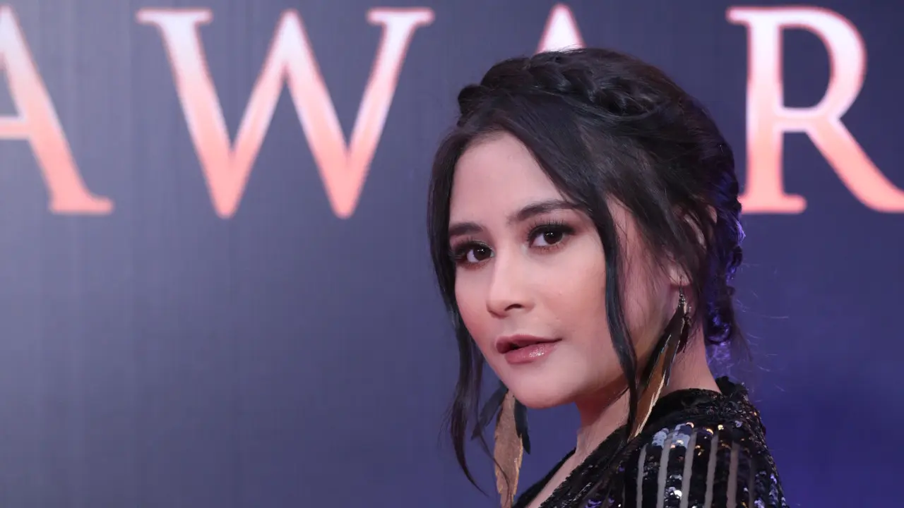 [Bintang] Prilly Latuconsina