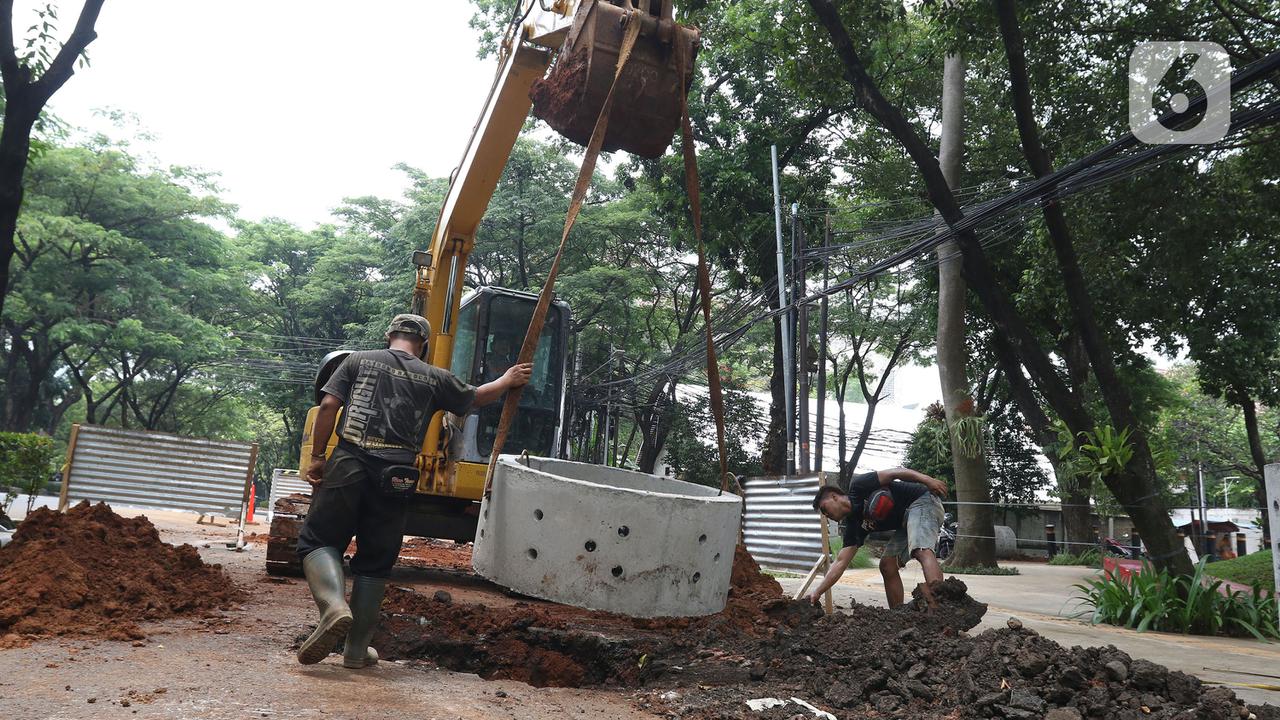Pengerjaan Sumur Resapan di Kebayoran Baru