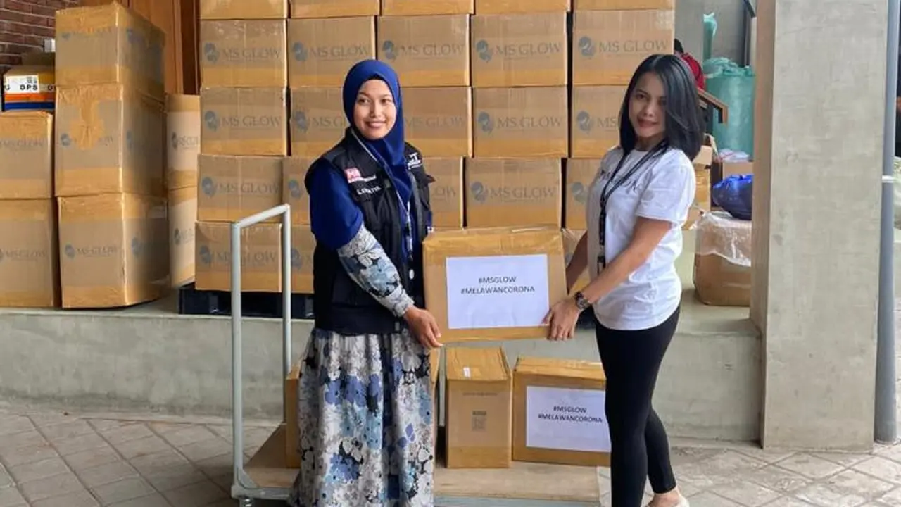 Penyemprotan Disinfektan dan Sumbangan Ratusan Ribu Hand Sanitizer ke Berbagai Daerah