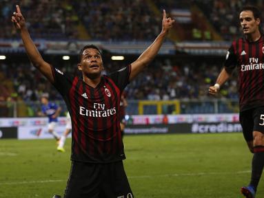 Carlos Bacca mencetak gol kemenangan AC Milan atas Sampdoria pada lanjutan Serie A di Stadion Luigi Ferraris, Genoa, Sabtu (17/9/2016) dini hari WIB. (AFP/Marco Bertorello)