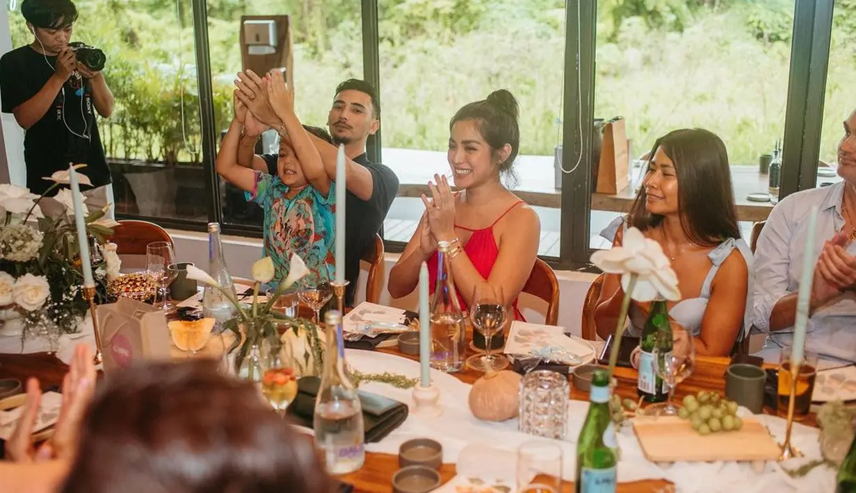 Ultah Jessica Iskandar kw-34 (Instagram/inijedar)