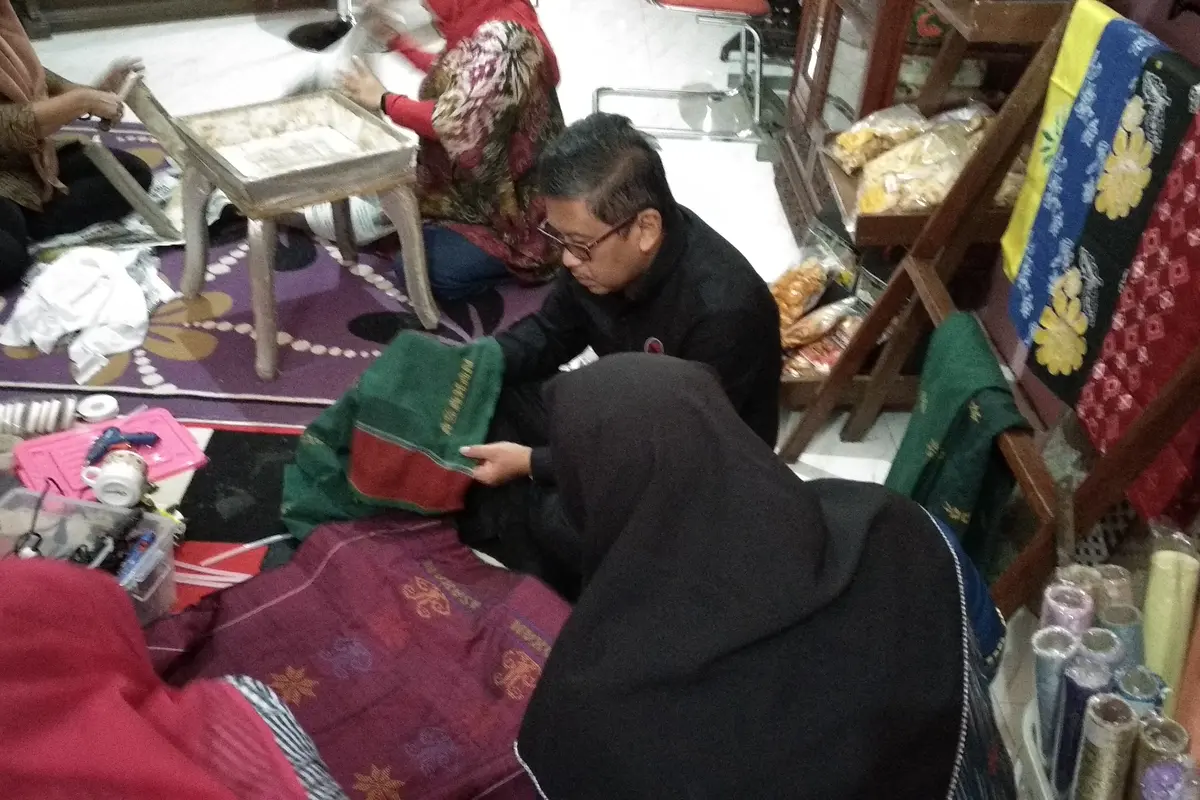 Sekjen PDIP berkunjung ke UMKM di Asahan (Istimewa)