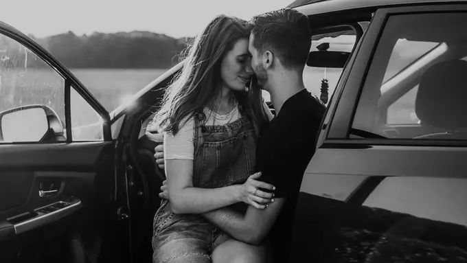 Ilustrasi Relationship