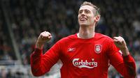 Peter Crouch ketika masih membela Liverpool. (AFP/Paul Ellis)
