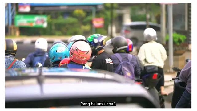 Usai Donasi Rp 1 Miliar ke Reza Arap, Doni Salmanan Bagikan Uang Bantuan PPKM di Jalanan