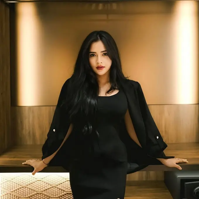Potret Menawan Bella Bonita (credit: https://www.instagram.com/bellabonita_r.a/).