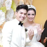 Setelah melewati lika-liku masa pacaran, hubungan Chelsea Olivia dan Glenn Alinskie memasuki babak baru. (Galih W. Satria/Bintang.com)