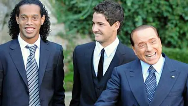 img_berlusconi-dinho-pato.jpg