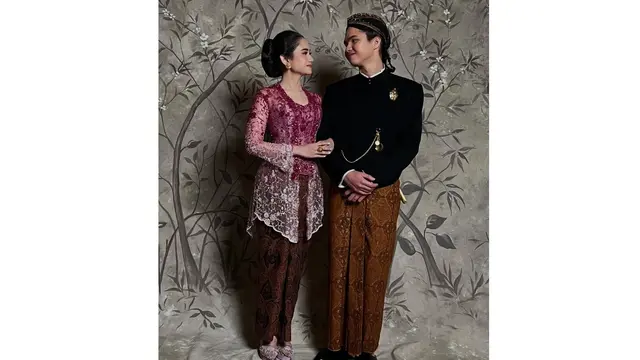Kebaya Tissa Biani