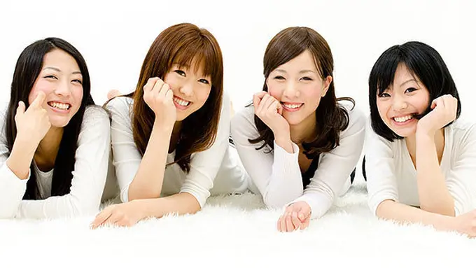 (c) shutterstock