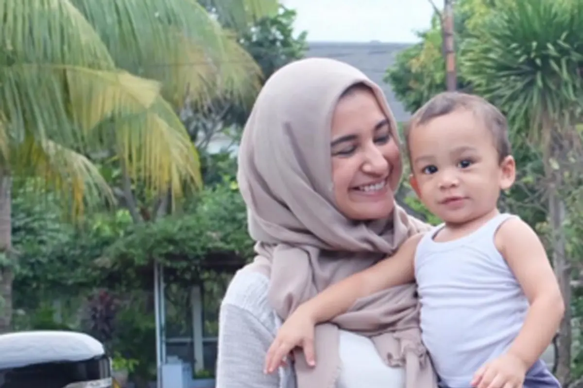 Shireen Sungkar