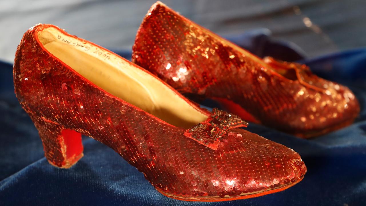 Sepatu Ruby The Wizard Of OZ