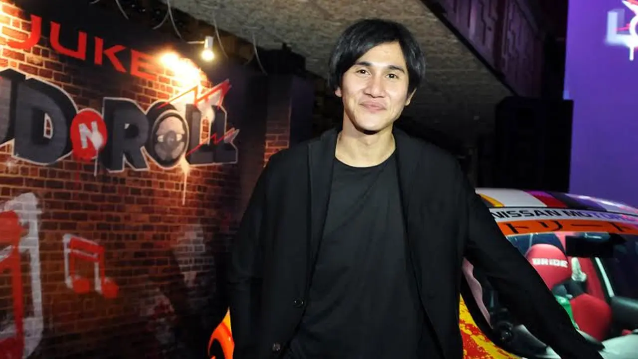 Vino G. Bastian tak mau sembarangan memilih mobil (Liputan6.com/Panji Diksana)